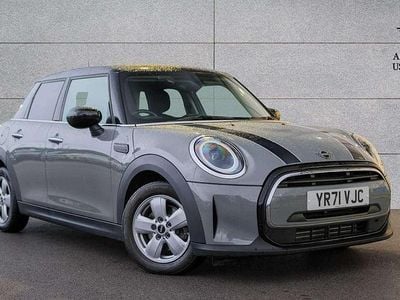 Used Mini Cooper Classic 134 HP (98 kW) 2021 Grey Hatchback