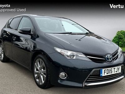 used Toyota Auris Hybrid 