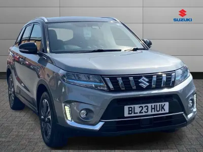Käytetty Suzuki Vitara SZ5 116 HP (85 kW) 2023 Harmaa Katumaasturi