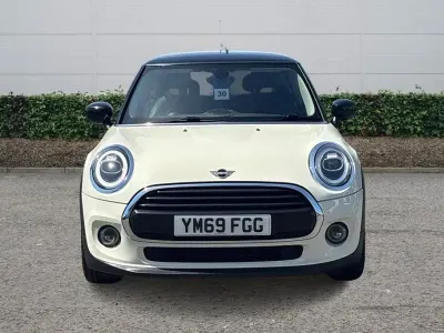 Used Mini Cooper Classic 2020 White Hatchback