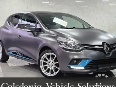 Used Renault Clio Iconic 90 HP (66 kW) 2019 Hatchback