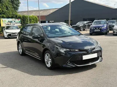Used Toyota Corolla 122 HP (89 kW) 2021 Black Estate
