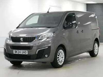 Begagnad Peugeot Expert Premium 145 HK (106 kW) 2024 Grå Van