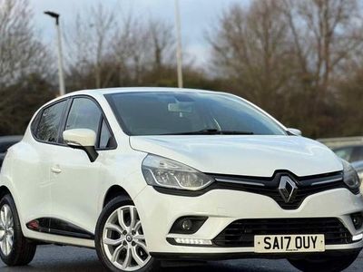 Used Renault Clio IV Dynamique 2017 White Hatchback