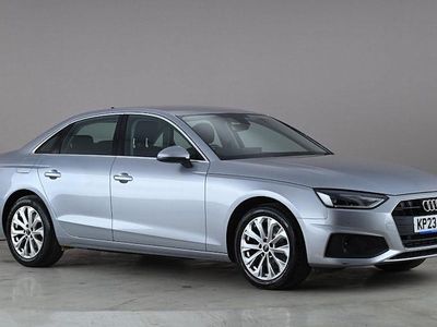 Używany Audi A4 150 KM (110 kW) 2023 Srebrny Sedan/Limuzyna