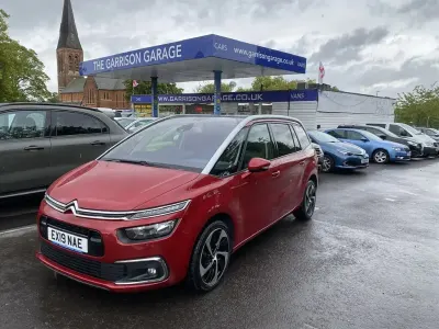 Used Citroën Grand C4 Picasso Flair 160 HP (117 kW) 2019 Red MPV