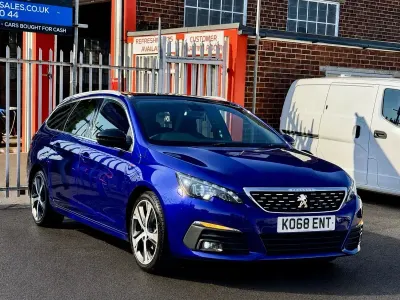 Used Peugeot 308 GT-line 2019 Blue Estate