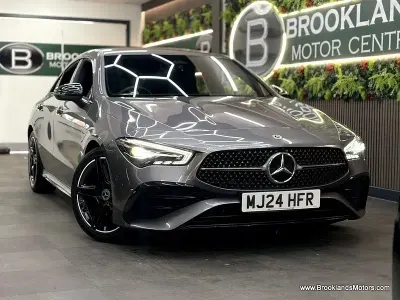 Begagnad Mercedes CLA180 Executive 2024 Grå Sedan