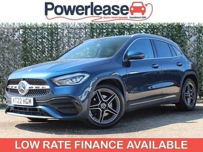 Begagnad Mercedes GLA200 AMG line 163 HK (119 kW) 2022 Blå SUV