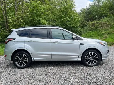 Used Ford Kuga ST-Line 150 HP (110 kW) 2016 Silver SUV