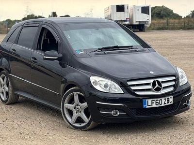 Mercedes B180