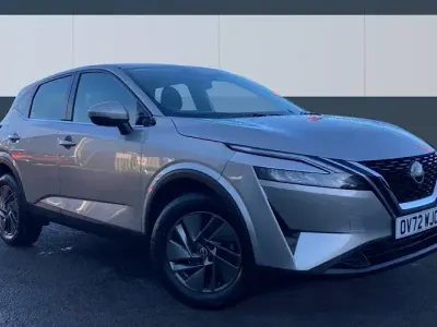Used Nissan Qashqai Acenta Premium 158 HP (116 kW) 2022 Silver SUV