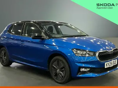 Used Skoda Fabia Design Edition 95 HP (69 kW) 2025 Race blue metallic black magic pearl effect Hatchback