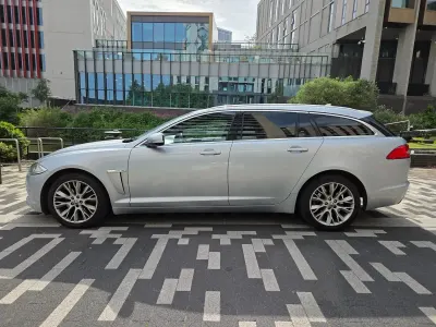 Used Jaguar XF Luxury 2013 Silver Estate