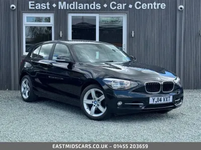 Begagnad BMW 120 Sport Line 184 HK (135 kW) 2014 Svart Halvkombi