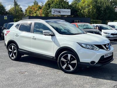 Used Nissan Qashqai N-Connecta 110 HP (80 kW) 2017 White SUV