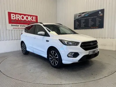Używany Ford Kuga ST-Line 150 KM (110 kW) 2017 Biały SUV