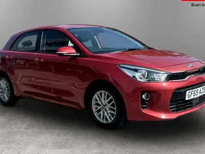 Used Kia Rio 101 HP (74 kW) 2019 Red Hatchback