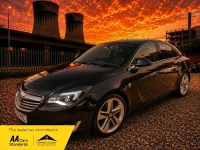 Used Vauxhall Insignia SRi 140 HP (102 kW) 2013 Black Hatchback