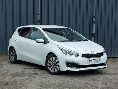 Used Kia Ceed 2017 White Hatchback