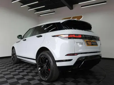 Used Land Rover Range Rover evoque HSE Dynamic 2019 White SUV