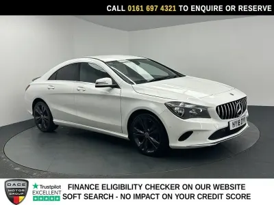 Usado Mercedes CLA180 122 HP (89 kW) 2018 Branco Sedan