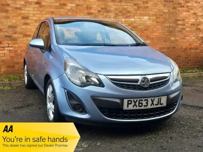 Usado Vauxhall Corsa 2013 Azul Citadino