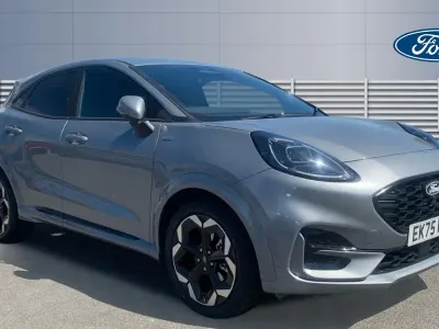 Second-hand Ford Puma ST-Line X 125 CP (91 kW) 2025 Argintiu SUV