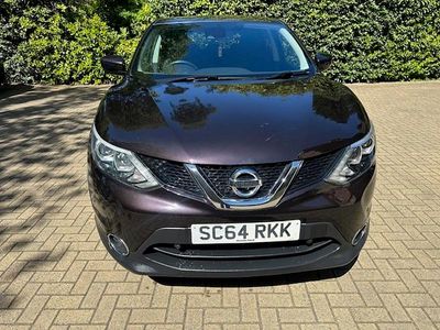 Usado Nissan Qashqai N-TEC 110 HP (80 kW) 2015 Preto SUV