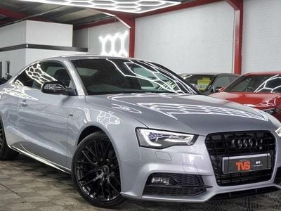 Used Audi A5 Black Edition 177 HP (130 kW) 2015 Silver Coupe