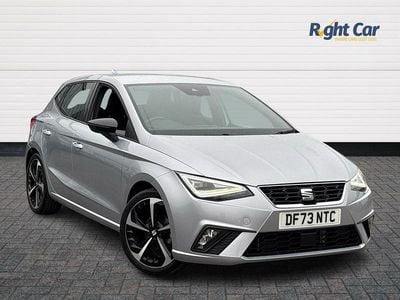 Begagnad Seat Ibiza FR Sport 2023 Silver Halvkombi