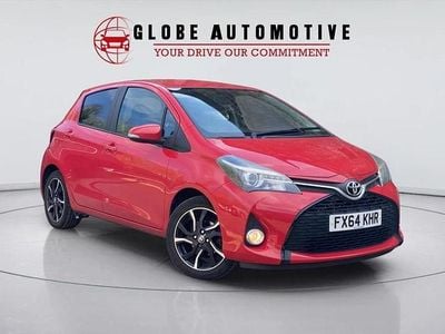 Used Toyota Yaris Sport 99 HP (72 kW) 2014 Red Hatchback