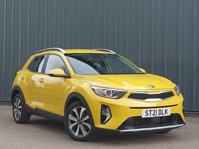 Used Kia Stonic 99 HP (72 kW) 2021 Yellow SUV