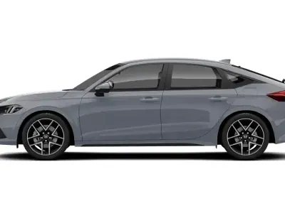Begagnad Honda Civic Elegance 143 HK (105 kW) 2025 Halvkombi
