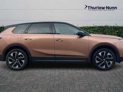 Used Vauxhall Grandland X Ultimate 136 HP (100 kW) 2025 Impact copper SUV