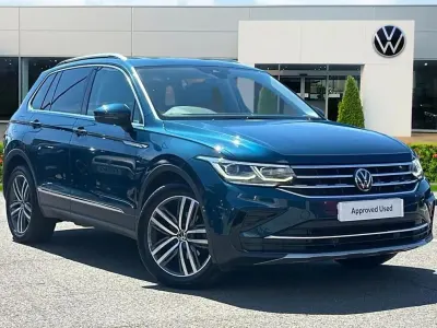 Used VW Tiguan Elegance 150 HP (110 kW) 2022 Blue SUV