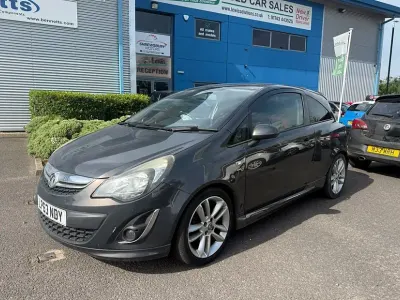 Used Vauxhall Corsa SRi 100 HP (73 kW) 2014 Grey Hatchback
