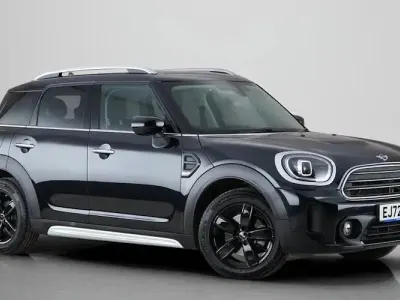 Used Mini Cooper Classic 136 HP (100 kW) 2022 Hatchback