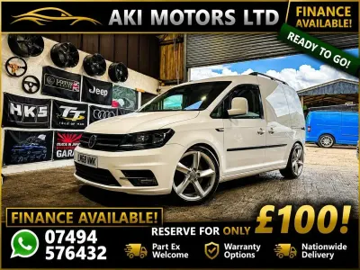 Käytetty VW Caddy Highline 122 HP (89 kW) 2018 Valkoinen Tila-auto
