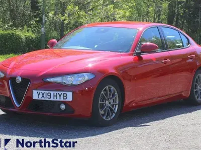 Used Alfa Romeo Giulia Super 160 HP (117 kW) 2019 Red Sedan