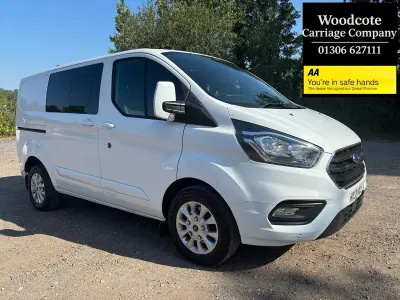 Used Ford Transit Custom Limited 130 HP (95 kW) 2021 White Van