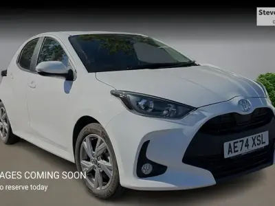 Second-hand Toyota Yaris Hybrid 116 CP (85 kW) 2026 Hatchback