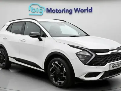 Used Kia Sportage GT-Line 265 HP (194 kW) 2022 White SUV