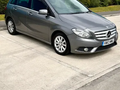Used Mercedes B180 SE 2013 Grey Hatchback
