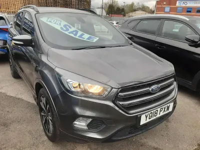 Usado Ford Kuga ST-Line 150 HP (110 kW) 2018 Cinzento SUV