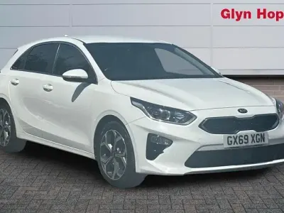Used Kia Ceed 140 HP (102 kW) 2019 White Hatchback