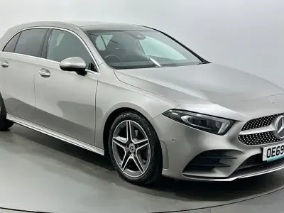 Usado Mercedes A200 AMG Line Premium Plus 163 HP (119 kW) 2020 Prateado Citadino