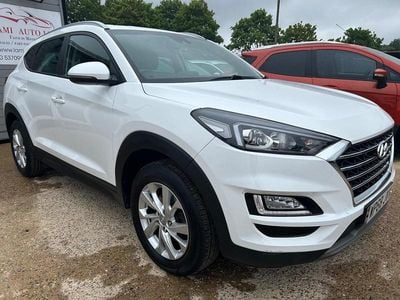 White Used 2018 Hyundai Tucson SE SUV | £9,450 (Good price)