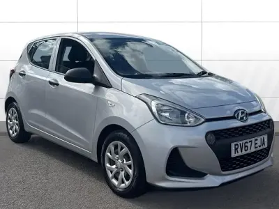 Used Hyundai i10 67 HP (49 kW) 2020 Hatchback