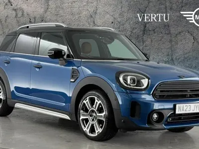 Second-hand Mini Cooper Countryman Exclusive 134 CP (98 kW) 2023 Albastru SUV
